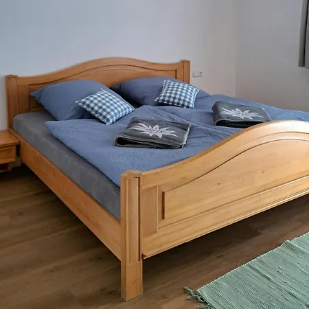 Am Hedwigsteig Apartment